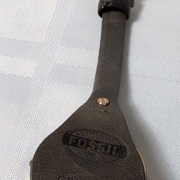 FOSSIL WOMEN'S WRIST WATCH ANALOG BATTERY POWERED DESIGNER FASHION WEAR STYLE - Picture 9 of 16